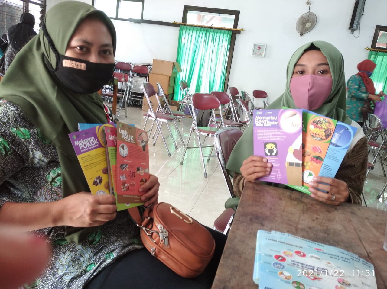 16 Posyandu Padukuhan di Hargorejo Terima Leaflet Isi Piringku