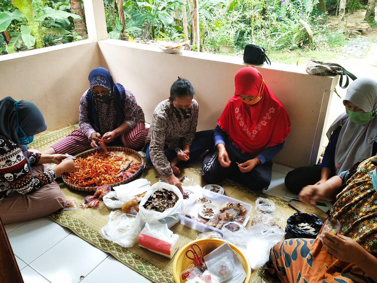 UPPKS Padukuhan Gunung Kukusan Produksi Wedang Uwuh