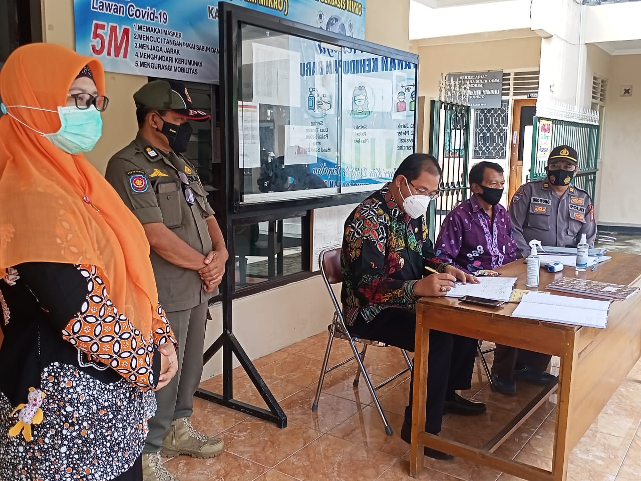 Monitoring Posko PPKM Mikro Hargorejo oleh Wabup Kulon Progo