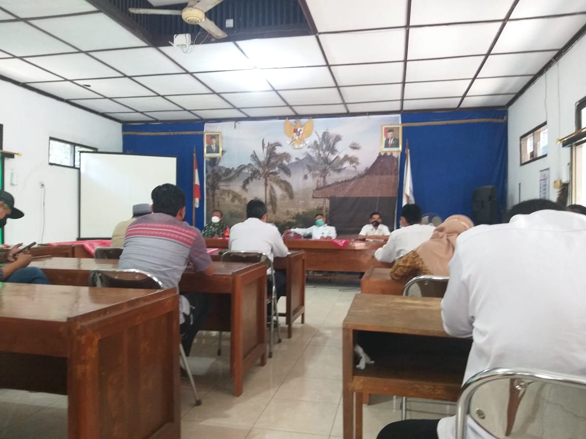 Rapat Koordinasi Penanganan Covid 19 oleh Tim Satgas Kapanewon Kokap dan Kalurahan Hargorejo