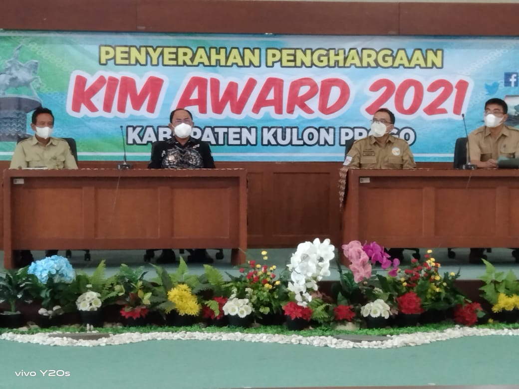 PENYERAHAN PENGHARGAAN KIM AWARD 2021 KABUPATEN KULON PROGO